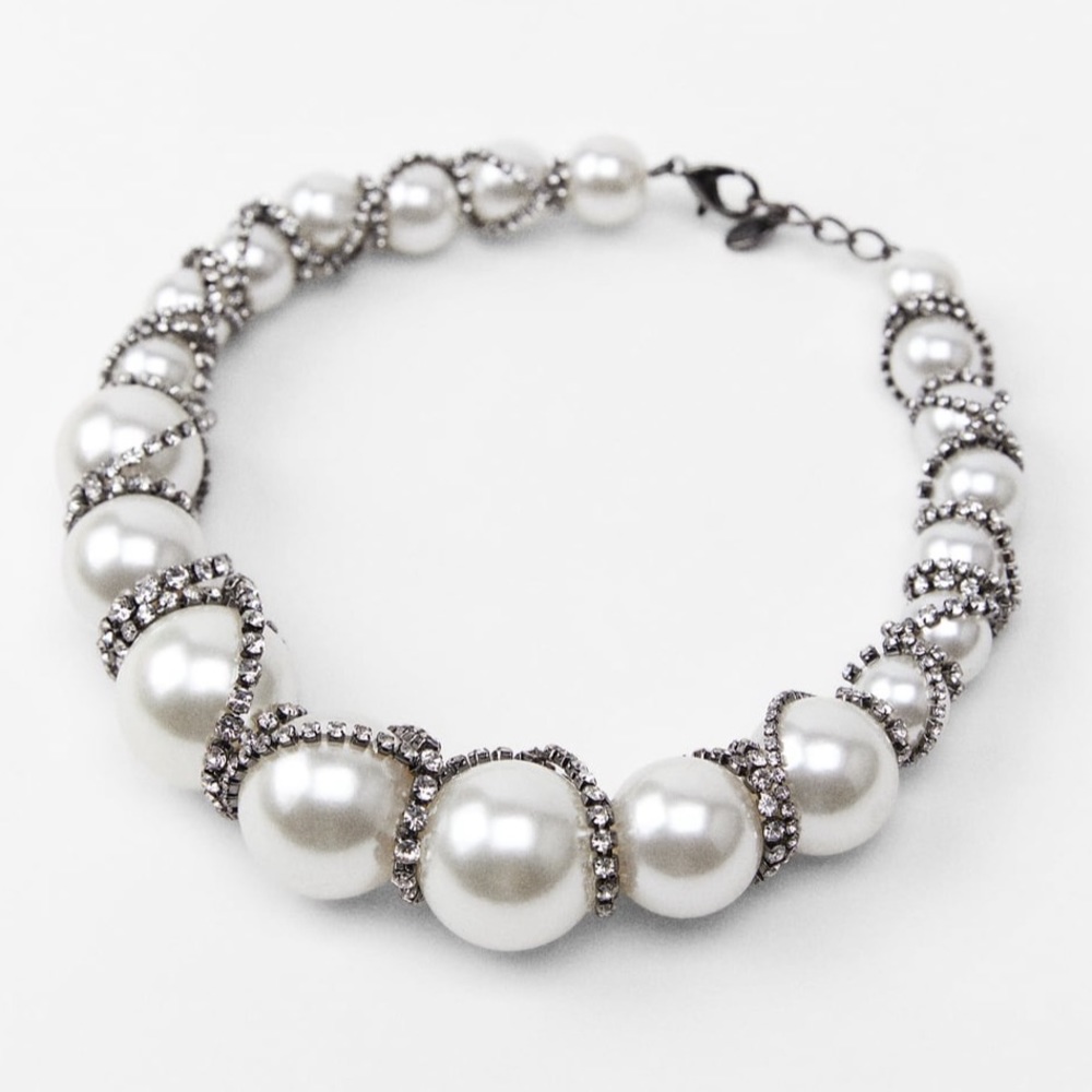 Zara Pearl Rhinestone Necklace